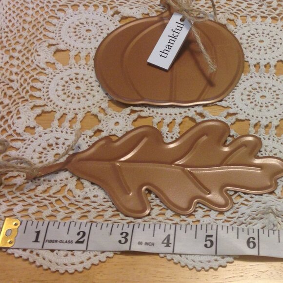 Rustic Farmhouse bronze colored decor with positive vibes - Picture 2 of 8